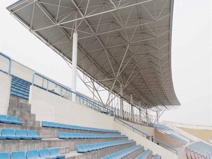 云浮四小体育馆网架